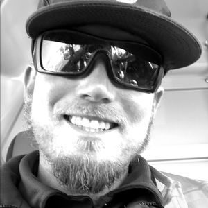 Meet your Posher, Josh